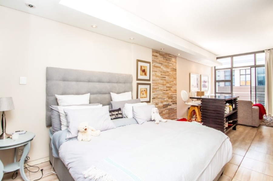 1 Bedroom Property for Sale in Cape Town City Centre Western Cape